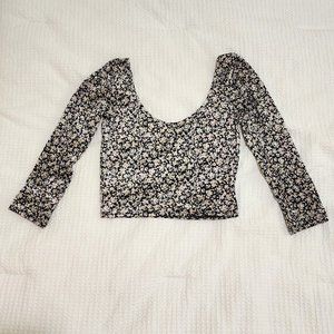 Black and white floral crop top